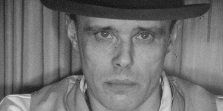 100 años de Joseph Beuys