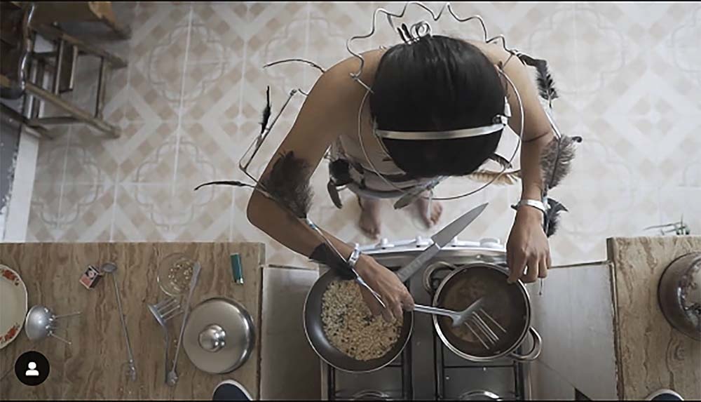 Mujeres Mirando Mujeres