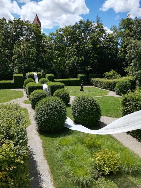 Está abierta la convocatoria para una residencia en Múnich, Alemania, en 2027.
Ebenböckhaus y Salta art, en colaboración con la Fundación ERA, invitan a artistas visuales contemporáneos de América del Sur (dos cupos) a postularse para una residencia en Ebenböckhaus, Múnich, que tendrá lugar del 7 de julio al 29 de septiembre de 2027. Las personas seleccionadas vivirán y trabajarán en Ebenböckhaus, en Múnich, Alemania.